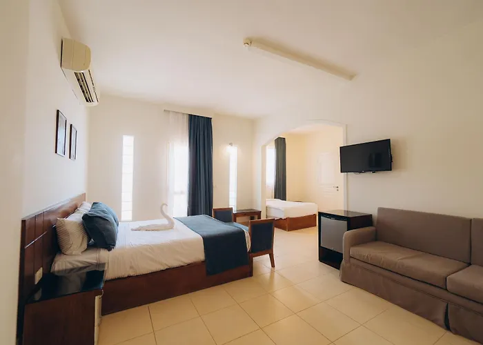 Hotel Fantasia 3*